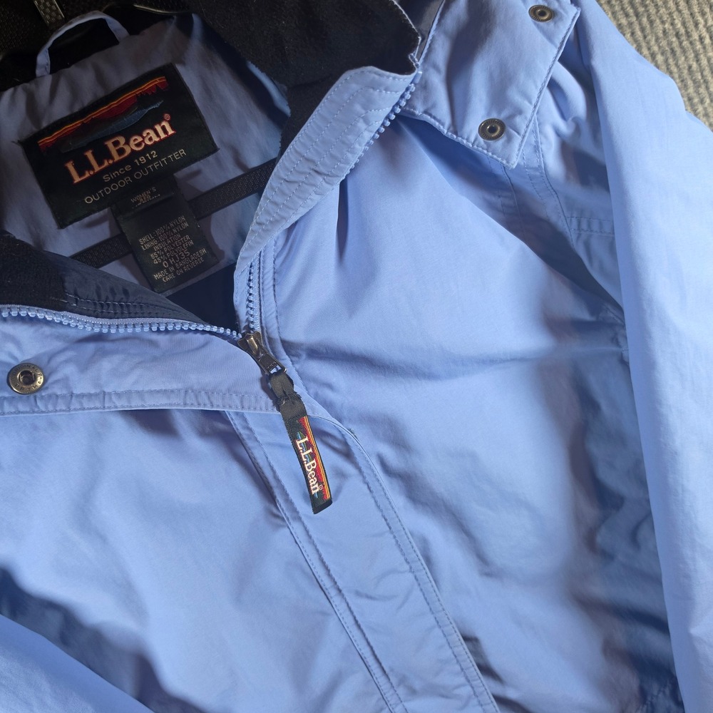 LL Bean Parka Jacket Womens Medium Blue Excellent Insulated Hooded Outdoor
